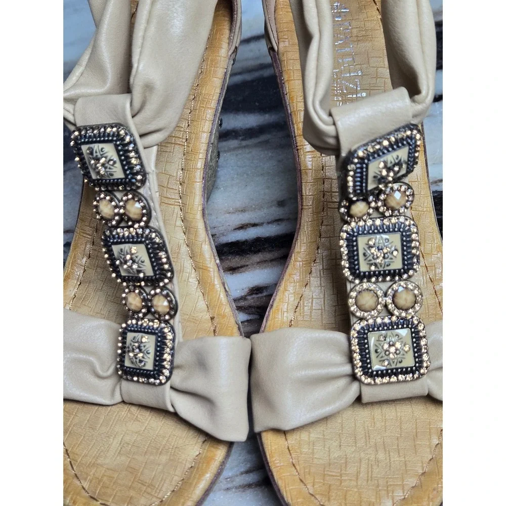Patrizia by Spring Step Beige Beaded Wedge Sandals Studded Bow T-Strap Size 39